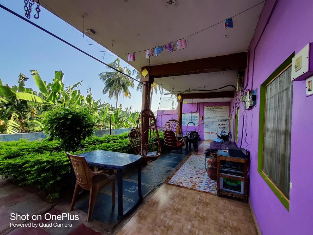 Archana Guest House River View 亨比 外观 照片