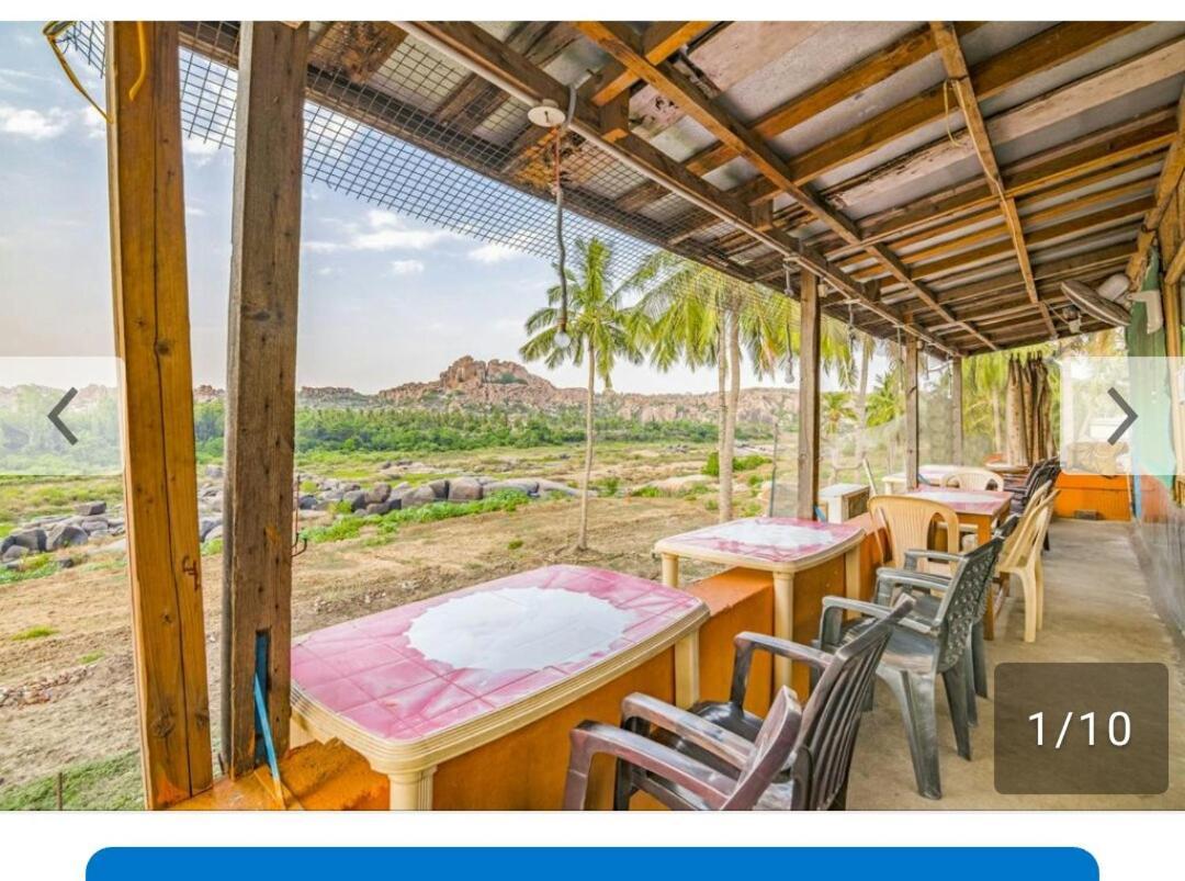 Archana Guest House River View 亨比 外观 照片